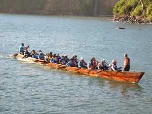 1. Pirogue amerindienne