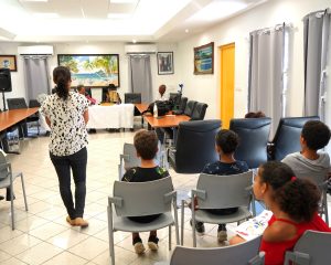 5. les élèves à la mairie